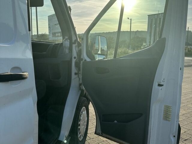 Форд Транзит, объемом двигателя 0 л и пробегом 0 тыс. км за 12900 $, фото 3 на Automoto.ua