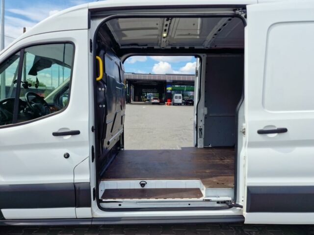 Форд Транзит, объемом двигателя 0 л и пробегом 0 тыс. км за 15999 $, фото 3 на Automoto.ua