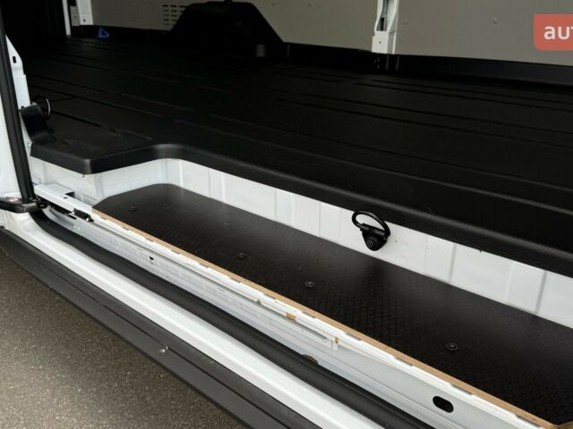 Форд Транзит, объемом двигателя 2 л и пробегом 0 тыс. км за 50532 $, фото 20 на Automoto.ua