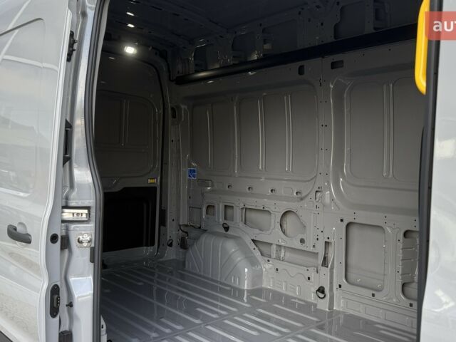 Форд Транзит, объемом двигателя 2 л и пробегом 0 тыс. км за 48356 $, фото 32 на Automoto.ua