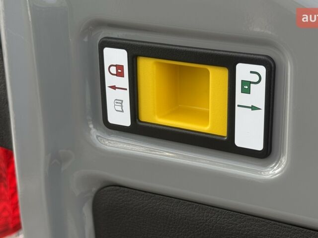 Форд Транзит, объемом двигателя 2 л и пробегом 0 тыс. км за 48356 $, фото 40 на Automoto.ua