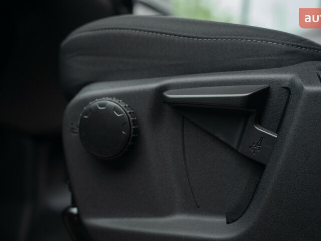 Форд Транзит, об'ємом двигуна 2 л та пробігом 0 тис. км за 50807 $, фото 24 на Automoto.ua