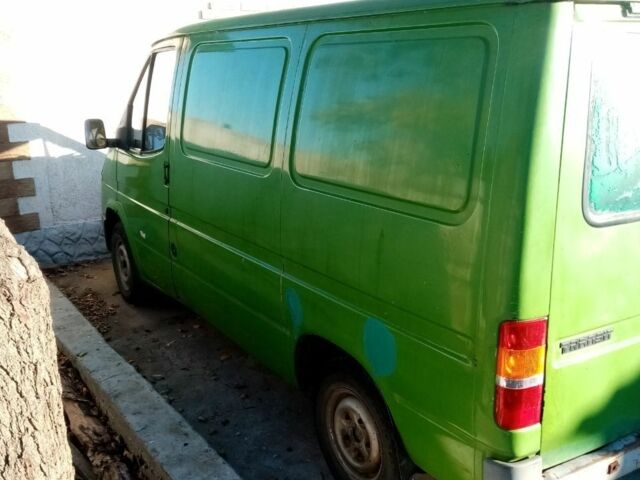 Форд Транзит, объемом двигателя 0 л и пробегом 0 тыс. км за 1000 $, фото 1 на Automoto.ua