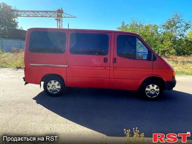 Форд Транзит, объемом двигателя 20 л и пробегом 111 тыс. км за 2300 $, фото 1 на Automoto.ua