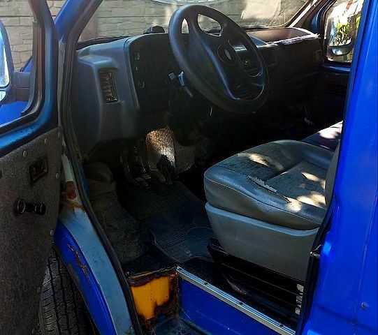 Форд Транзит, объемом двигателя 2.5 л и пробегом 376 тыс. км за 1600 $, фото 5 на Automoto.ua