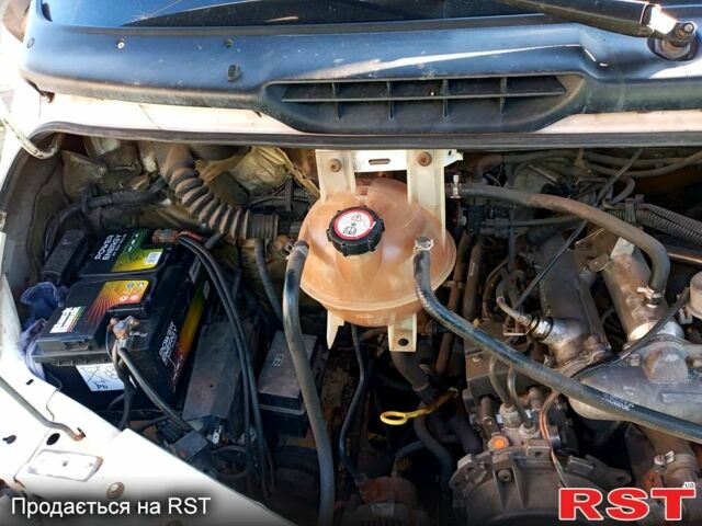 Форд Транзит, объемом двигателя 25 л и пробегом 0 тыс. км за 2000 $, фото 9 на Automoto.ua