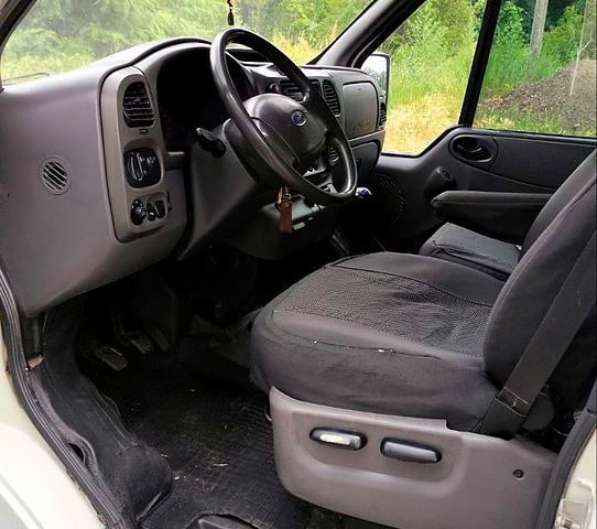 Форд Транзит, объемом двигателя 2 л и пробегом 580 тыс. км за 5000 $, фото 6 на Automoto.ua