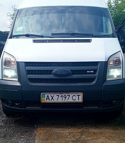 Форд Транзит, объемом двигателя 2.2 л и пробегом 423 тыс. км за 6500 $, фото 9 на Automoto.ua
