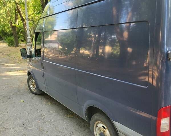 Форд Транзит, объемом двигателя 2.2 л и пробегом 400 тыс. км за 6500 $, фото 1 на Automoto.ua