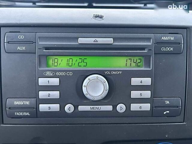 Форд Транзит, объемом двигателя 2.2 л и пробегом 238 тыс. км за 11200 $, фото 20 на Automoto.ua