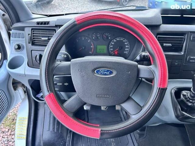 Форд Транзит, объемом двигателя 2.2 л и пробегом 238 тыс. км за 11200 $, фото 15 на Automoto.ua