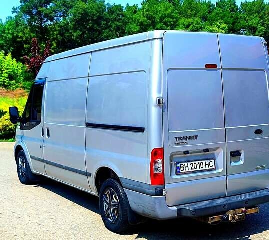 Форд Транзит, объемом двигателя 2.2 л и пробегом 335 тыс. км за 10200 $, фото 7 на Automoto.ua