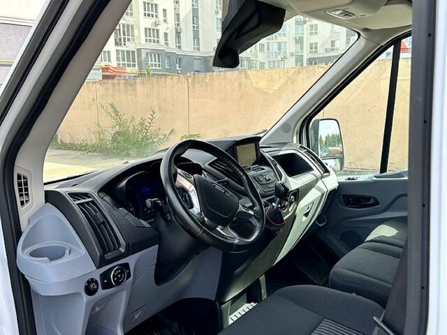 Форд Транзит, объемом двигателя 2 л и пробегом 170 тыс. км за 14600 $, фото 1 на Automoto.ua