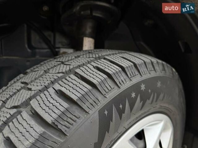 Форд Транзит, об'ємом двигуна 2 л та пробігом 231 тис. км за 16950 $, фото 80 на Automoto.ua