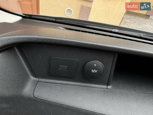 Форд Транзит, об'ємом двигуна 2 л та пробігом 231 тис. км за 16950 $, фото 55 на Automoto.ua