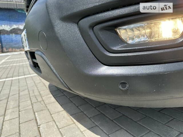 Форд Транзит, об'ємом двигуна 2 л та пробігом 192 тис. км за 16300 $, фото 47 на Automoto.ua