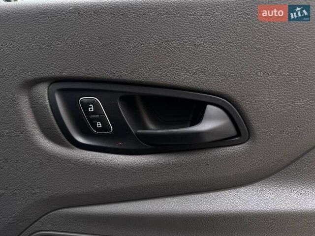Форд Транзит, об'ємом двигуна 2 л та пробігом 231 тис. км за 16950 $, фото 62 на Automoto.ua