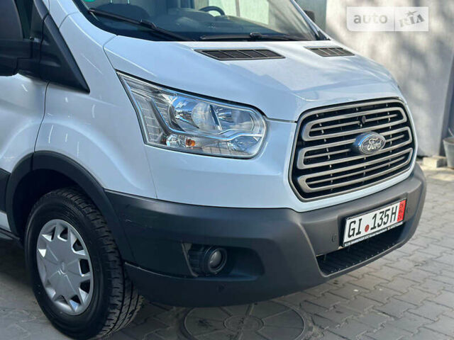 Форд Транзит, объемом двигателя 2 л и пробегом 286 тыс. км за 16900 $, фото 2 на Automoto.ua