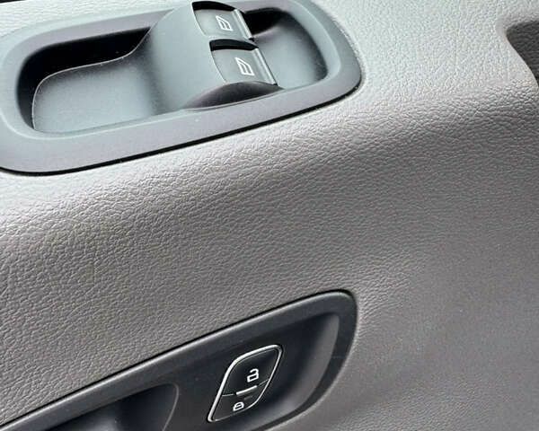 Форд Транзит, об'ємом двигуна 2 л та пробігом 247 тис. км за 20900 $, фото 16 на Automoto.ua