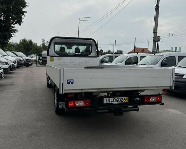 Форд Транзит, об'ємом двигуна 2 л та пробігом 247 тис. км за 20900 $, фото 4 на Automoto.ua