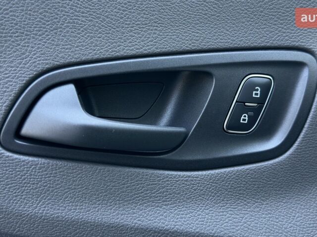 Форд Транзит, объемом двигателя 2 л и пробегом 0 тыс. км за 53495 $, фото 29 на Automoto.ua