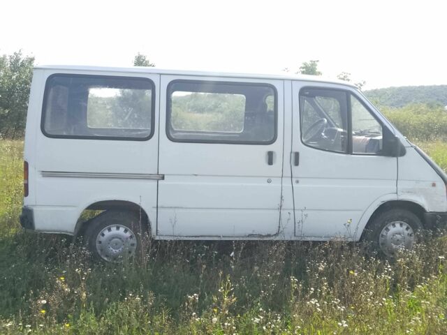 Форд Транзит, объемом двигателя 0 л и пробегом 0 тыс. км за 2200 $, фото 2 на Automoto.ua