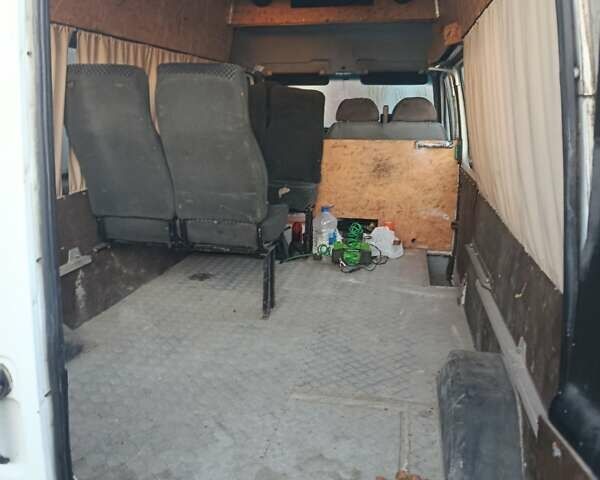 Форд Транзит, об'ємом двигуна 2.5 л та пробігом 320 тис. км за 4000 $, фото 4 на Automoto.ua
