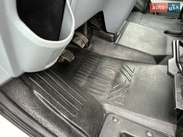 Форд Транзит, об'ємом двигуна 0 л та пробігом 400 тис. км за 7900 $, фото 18 на Automoto.ua