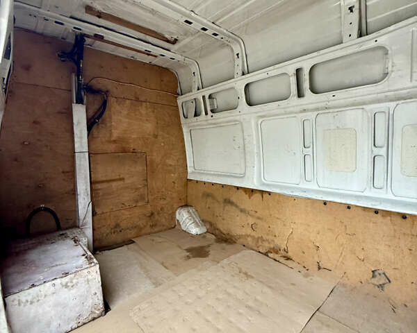 Форд Транзит, об'ємом двигуна 2.2 л та пробігом 383 тис. км за 10999 $, фото 27 на Automoto.ua