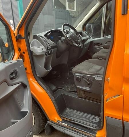 Форд Транзит, объемом двигателя 0 л и пробегом 266 тыс. км за 15200 $, фото 4 на Automoto.ua