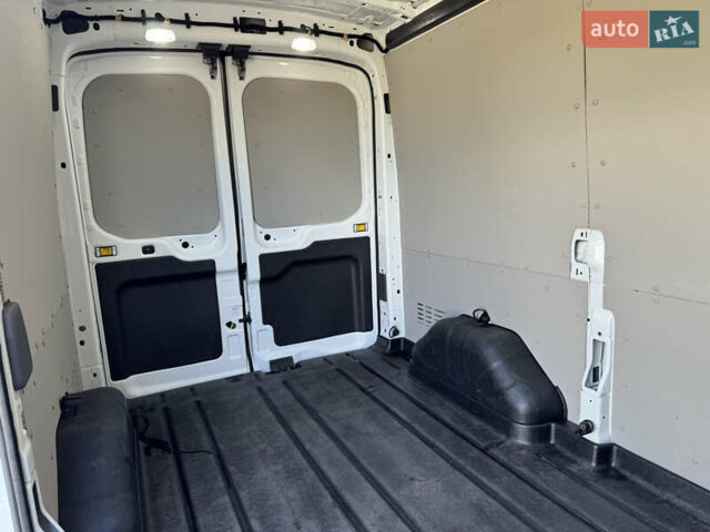 Форд Транзит, об'ємом двигуна 2 л та пробігом 237 тис. км за 17900 $, фото 57 на Automoto.ua