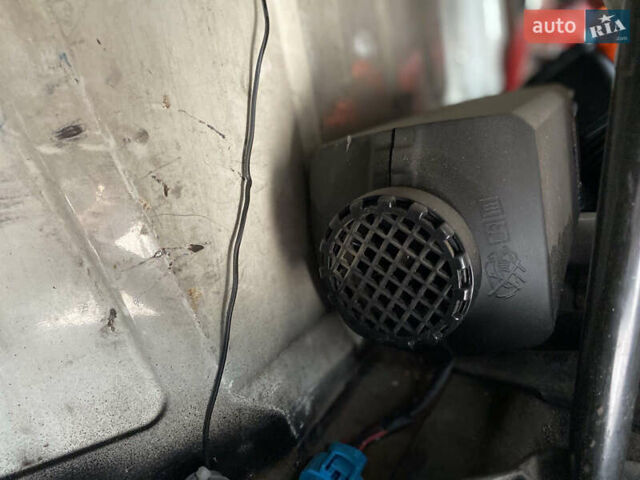 Форд Транзит, объемом двигателя 2.4 л и пробегом 500 тыс. км за 8500 $, фото 7 на Automoto.ua
