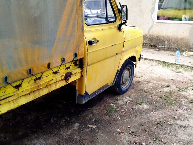 Форд Транзит, объемом двигателя 2 л и пробегом 500 тыс. км за 650 $, фото 4 на Automoto.ua