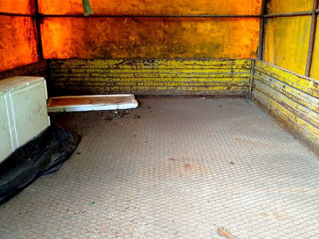 Форд Транзит, объемом двигателя 2 л и пробегом 500 тыс. км за 650 $, фото 3 на Automoto.ua