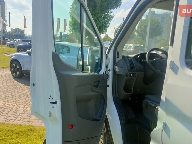 Форд Транзит, об'ємом двигуна 2.2 л та пробігом 0 тис. км за 42718 $, фото 18 на Automoto.ua