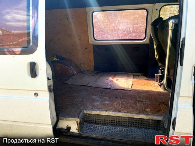 Форд Транзит, объемом двигателя 2.5 л и пробегом 650 тыс. км за 2500 $, фото 6 на Automoto.ua
