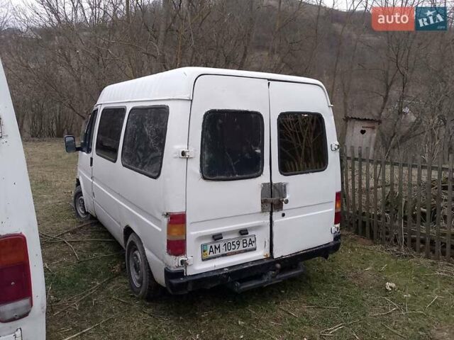 Форд Транзит, объемом двигателя 0 л и пробегом 350 тыс. км за 999 $, фото 2 на Automoto.ua