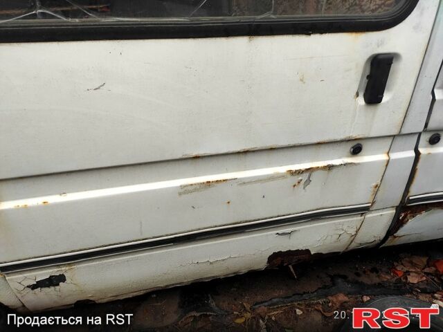 Форд Транзит, об'ємом двигуна 25 л та пробігом 250 тис. км за 1200 $, фото 2 на Automoto.ua