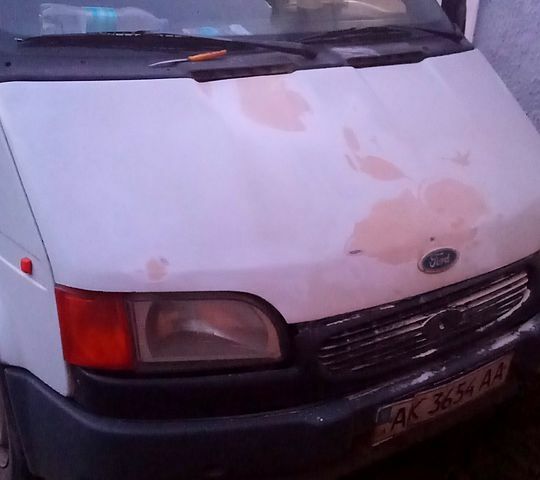 Форд Транзит, об'ємом двигуна 2.5 л та пробігом 0 тис. км за 1100 $, фото 3 на Automoto.ua