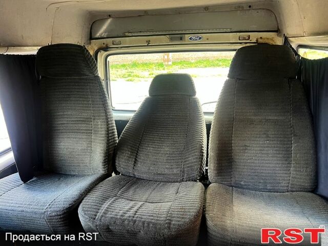 Форд Транзит, объемом двигателя 2 л и пробегом 200 тыс. км за 2700 $, фото 7 на Automoto.ua