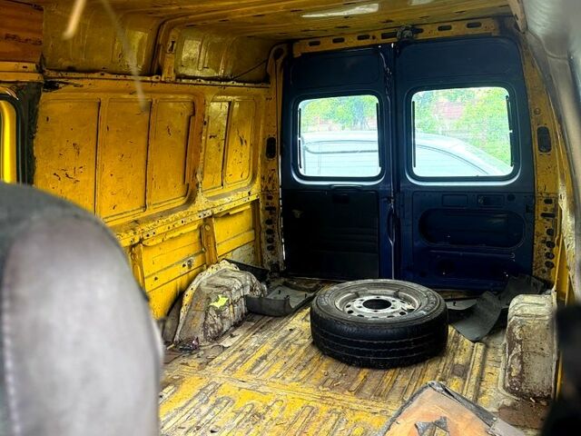 Форд Транзит, об'ємом двигуна 2.5 л та пробігом 0 тис. км за 1600 $, фото 3 на Automoto.ua