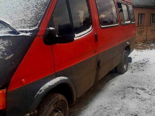 Форд Транзит, об'ємом двигуна 25 л та пробігом 470 тис. км за 600 $, фото 1 на Automoto.ua