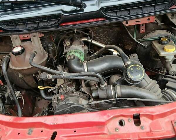 Форд Транзит, об'ємом двигуна 2.3 л та пробігом 180 тис. км за 2000 $, фото 3 на Automoto.ua