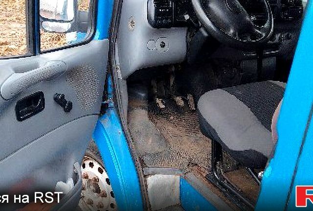 Форд Транзит, объемом двигателя 25 л и пробегом 295 тыс. км за 2400 $, фото 4 на Automoto.ua