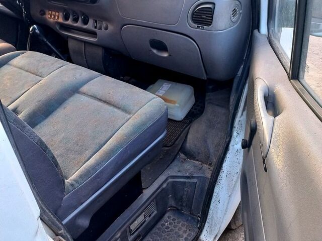 Форд Транзит, об'ємом двигуна 2.5 л та пробігом 320 тис. км за 1300 $, фото 4 на Automoto.ua
