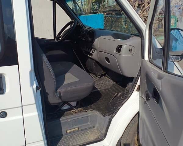 Форд Транзит, объемом двигателя 0 л и пробегом 750 тыс. км за 4499 $, фото 5 на Automoto.ua