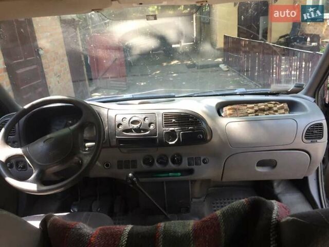 Форд Транзит, объемом двигателя 2.5 л и пробегом 254 тыс. км за 4700 $, фото 8 на Automoto.ua