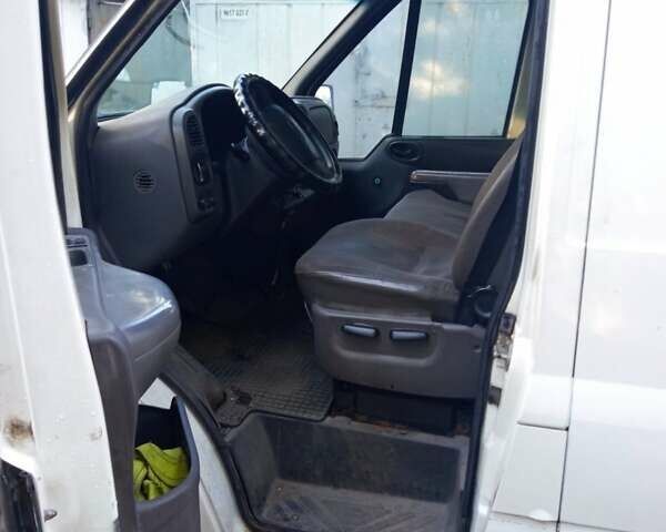 Форд Транзит, объемом двигателя 2.4 л и пробегом 540 тыс. км за 4100 $, фото 5 на Automoto.ua