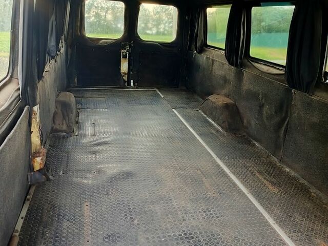 Форд Транзит, об'ємом двигуна 2.5 л та пробігом 350 тис. км за 2700 $, фото 5 на Automoto.ua