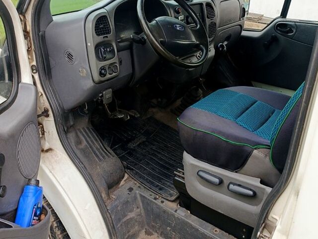 Форд Транзит, об'ємом двигуна 2.5 л та пробігом 350 тис. км за 2700 $, фото 7 на Automoto.ua